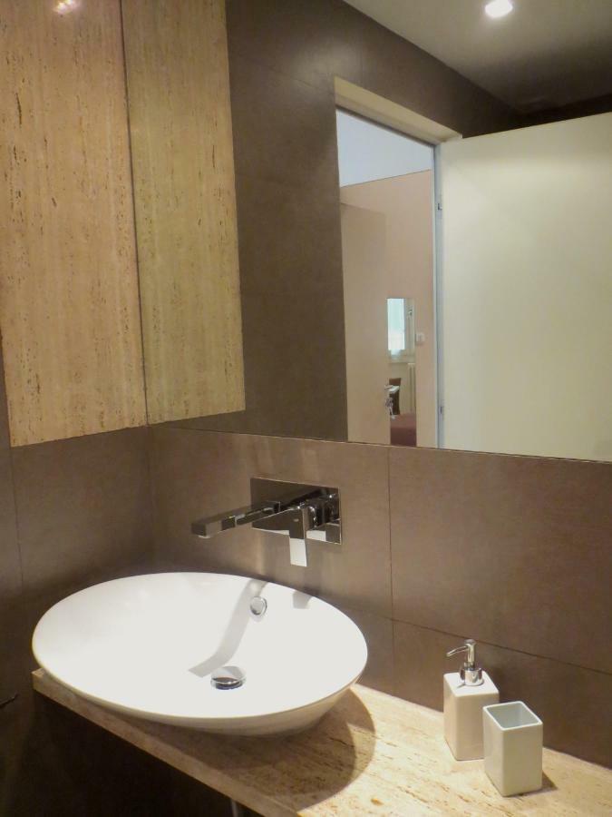 Wellnessinnrome Shortlet Екстериор снимка